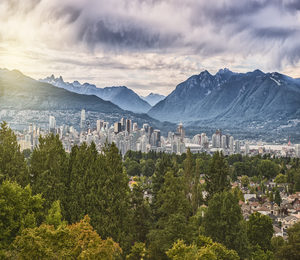 Immersion linguistique en séjour longue durée au Canada